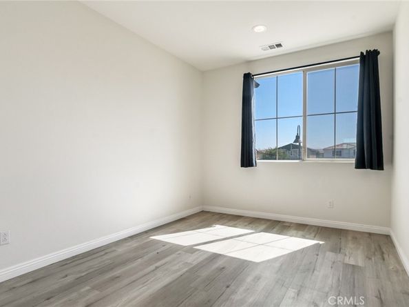 2888 E Berry Loop Privado 45, Ontario CA 91761