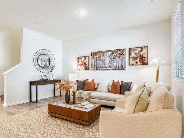 2888 E Berry Loop Privado 45, Ontario CA 91761
