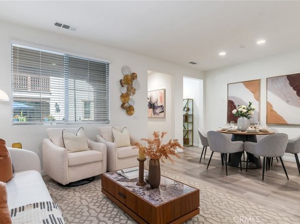 2888 E Berry Loop Privado 45, Ontario CA 91761