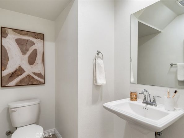2888 E Berry Loop Privado 45, Ontario CA 91761