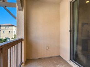 2888 E Berry Loop Privado 45, Ontario CA 91761