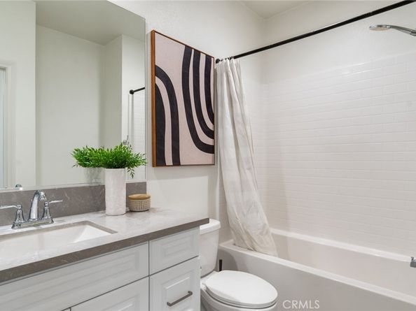 2888 E Berry Loop Privado 45, Ontario CA 91761
