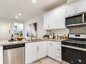 2888 E Berry Loop Privado 45, Ontario CA 91761