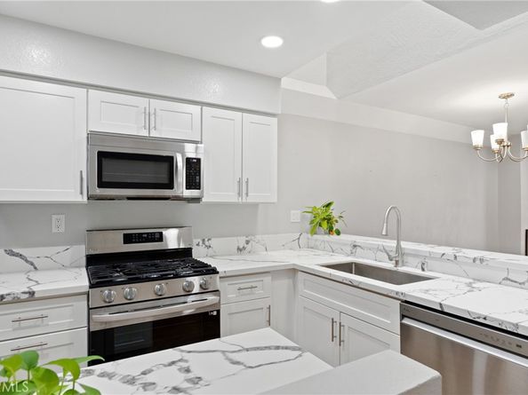 1054 Seco Street 205, Pasadena CA 91103