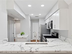 1054 Seco Street 205, Pasadena CA 91103