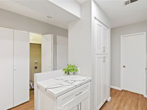 1054 Seco Street 205, Pasadena CA 91103