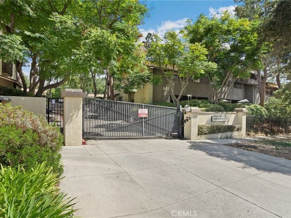 1054 Seco Street 205, Pasadena CA 91103