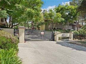1054 Seco Street 205, Pasadena CA 91103