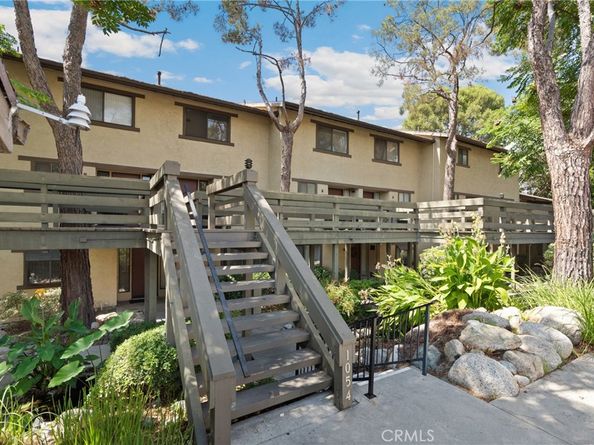 1054 Seco Street 205, Pasadena CA 91103