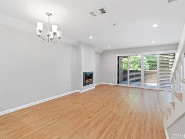 1054 Seco Street 205, Pasadena CA 91103