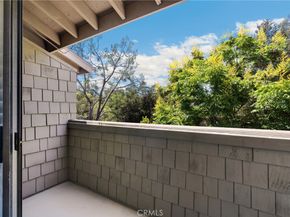 1054 Seco Street 205, Pasadena CA 91103