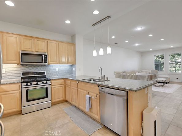 15723 Parkhouse Drive 105, Fontana CA 92336