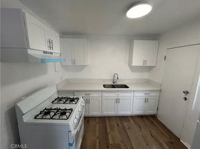 4334 S Main Street, Los Angeles CA 90037