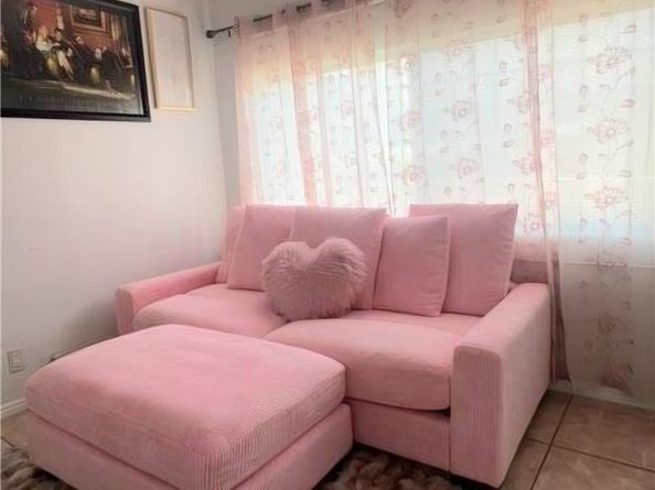 1715 E 70th, Los Angeles CA 90001