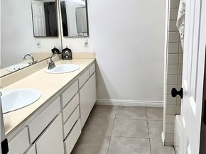 900 W Sierra Madre Avenue 44, Azusa CA 91702