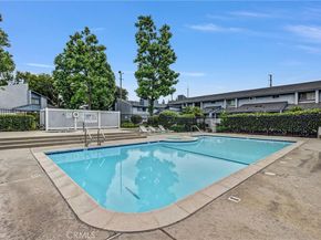 900 W Sierra Madre Avenue 44, Azusa CA 91702