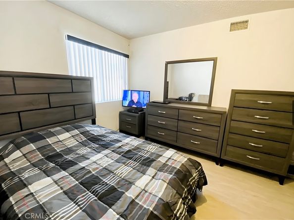 900 W Sierra Madre Avenue 44, Azusa CA 91702