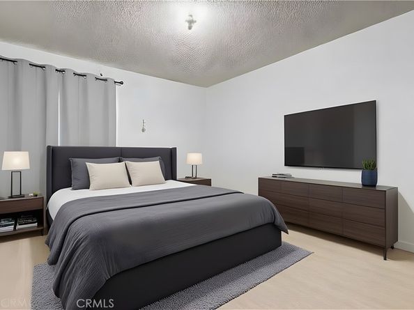 900 W Sierra Madre Avenue 44, Azusa CA 91702