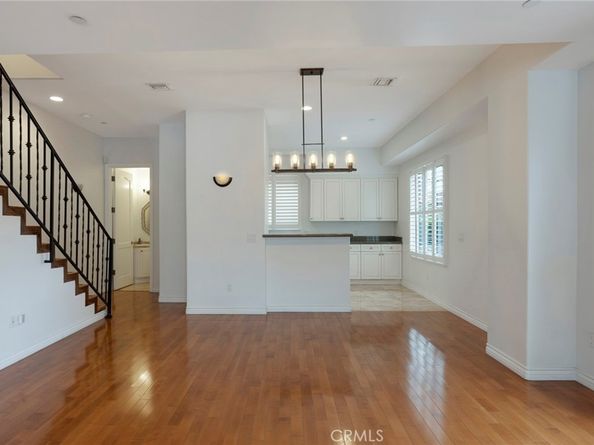 5027 Colfax Avenue 1, Valley Village CA 91601