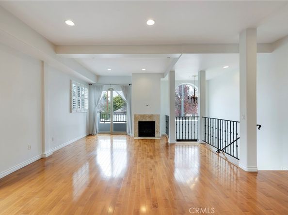 5027 Colfax Avenue 1, Valley Village CA 91601