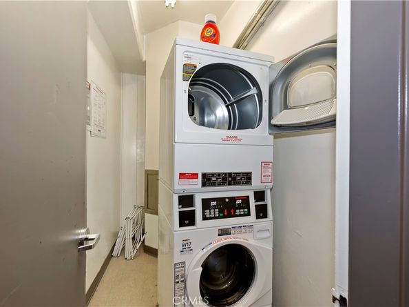 7250 Franklin Avenue 506, Los Angeles CA 90046