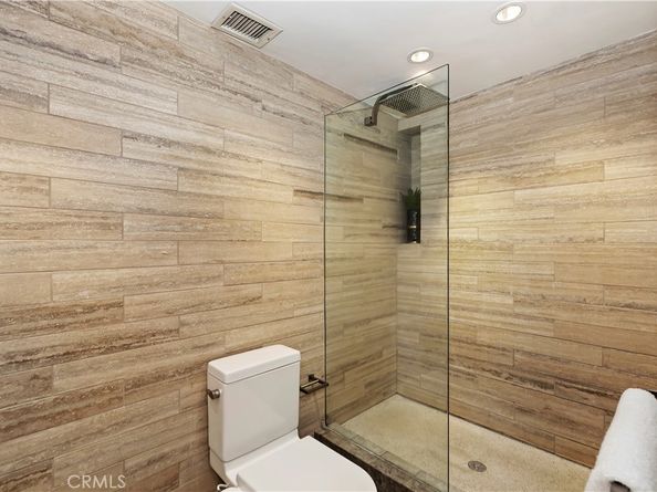 7250 Franklin Avenue 506, Los Angeles CA 90046