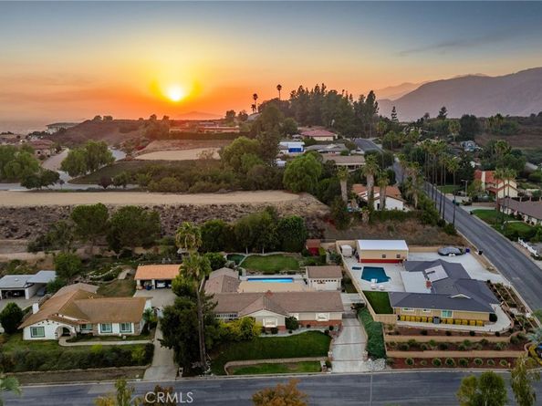 251 Summit Road, La Verne CA 91750