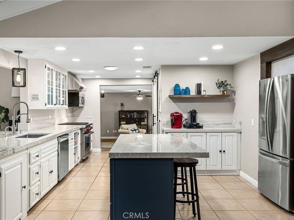 251 Summit Road, La Verne CA 91750