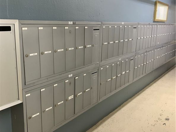 1115 S Elm Drive 207, Los Angeles CA 90035