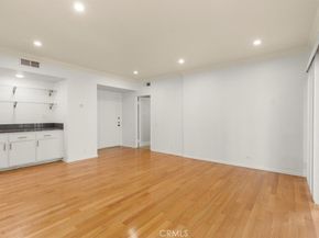 1115 S Elm Drive 207, Los Angeles CA 90035