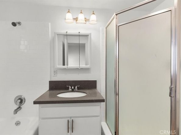 1115 S Elm Drive 207, Los Angeles CA 90035