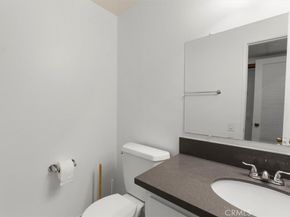 1115 S Elm Drive 207, Los Angeles CA 90035