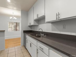 1115 S Elm Drive 207, Los Angeles CA 90035