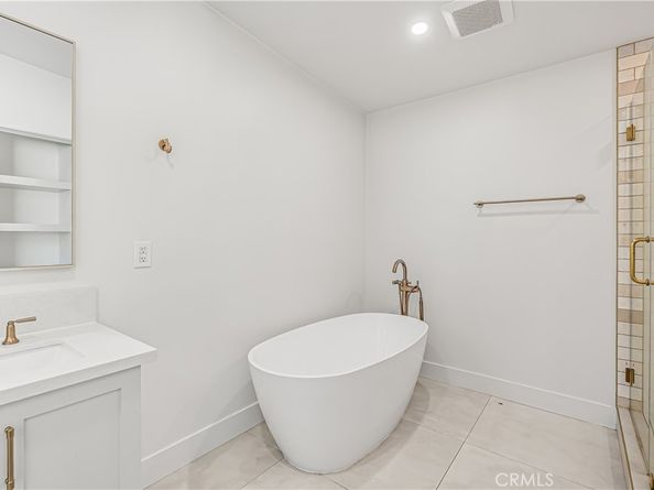 881 N Ford, Fullerton CA 92832