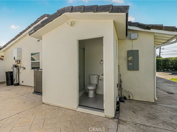 881 N Ford, Fullerton CA 92832