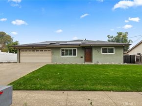 536 S College, Claremont CA 91711