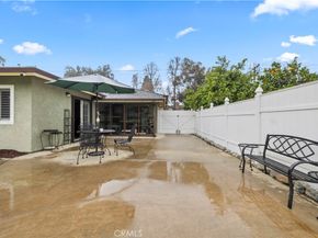 536 S College, Claremont CA 91711