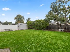 536 S College, Claremont CA 91711