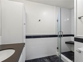 536 S College, Claremont CA 91711