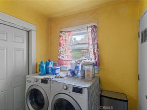 224 W 14th Street, Long Beach CA 90813