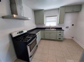 224 W 14th Street, Long Beach CA 90813