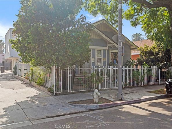 224 W 14th Street, Long Beach CA 90813