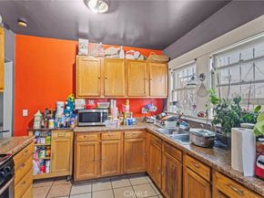 224 W 14th Street, Long Beach CA 90813