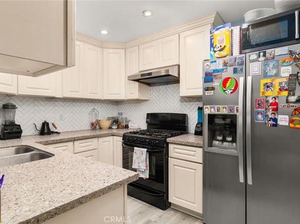 2625 W Cameron Court, Anaheim CA 92801