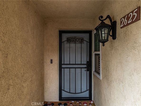 2625 W Cameron Court, Anaheim CA 92801