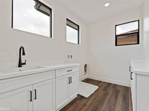 951 N Avenue 66, Los Angeles CA 90042