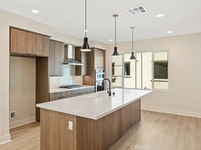 103 Sorrel Court, Burbank CA 91506
