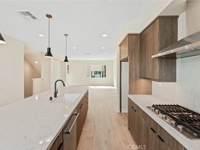 103 Sorrel Court, Burbank CA 91506