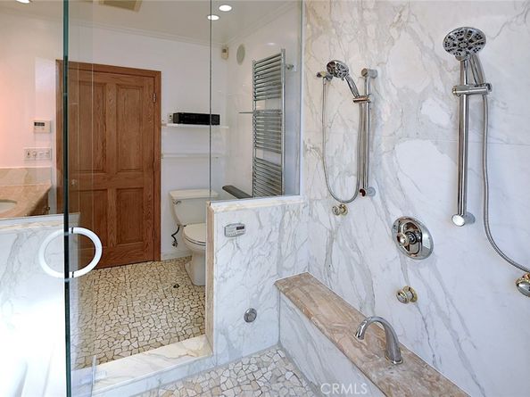4831 Canoga Avenue, Woodland Hills CA 91364