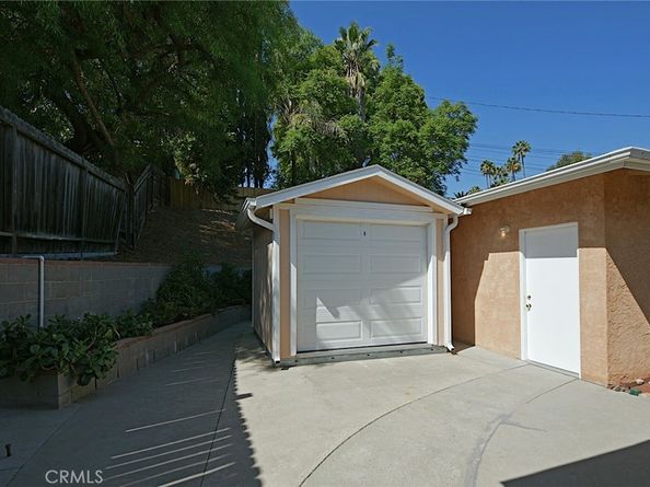 4831 Canoga Avenue, Woodland Hills CA 91364